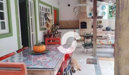 Casa com 3 dormitórios à venda, 186 m² por R$ 790.000,00 - Maria Paula - Niterói/RJ