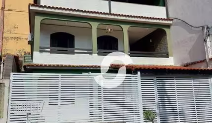 Casa com 4 dormitórios à venda, 215 m² por R$ 1.000.000,00 - Barro Vermelho - São Gonçalo/RJ