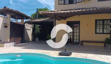 CASA ESPETACULAR DUPLEX COM PISCINA EM SERRA GRANDE!