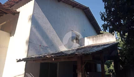 Casa com 3 dormitórios para alugar, 150 m² por R$ 3.689,25/mês - Serra Grande - Niterói/RJ