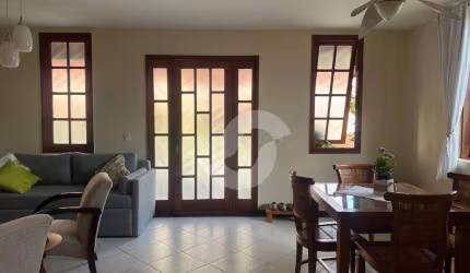 Casa com 3 dormitórios à venda, 113 m² por R$ 700.000,00 - Itaipu - Niterói/RJ