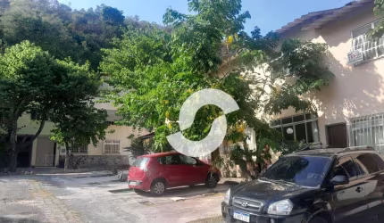 Casa com 2 dormitórios à venda, 58 m² por R$ 200.000,00 - Cubango - Niterói/RJ