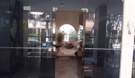 Apartamento com 2 dormitórios à venda, 85 m² por R$ 670.000,00 - Icaraí - Niterói/RJ