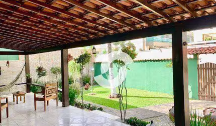 Casa com 4 dormitórios à venda, 273 m² por R$ 1.200.000,00 - Itaipu - Niterói/RJ