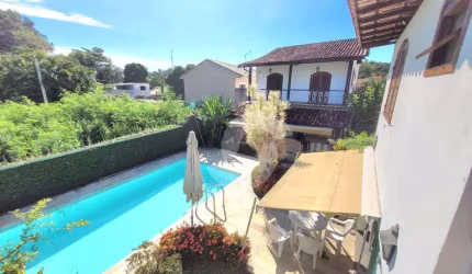 Casa à venda, 216 m² por R$ 880.000,00 - Maria Paula - Niterói/RJ