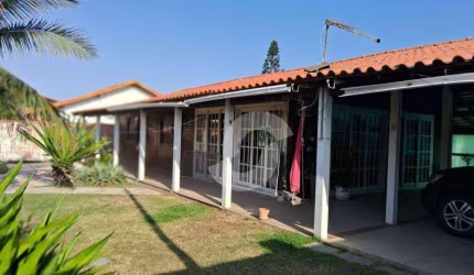Casa com 4 dormitórios à venda, 240 m² por R$ 695.000,00 - Barra de Maricá - Maricá/RJ