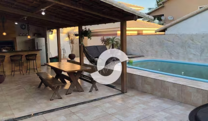 Casa com 3 dormitórios à venda, 108 m² por R$ 460.000 - Caxito - Maricá/RJ