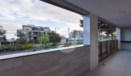 Apartamento com 4 dormitórios à venda, 145 m² por R$ 2.600.000,00 - Camboinhas - Niterói/RJ
