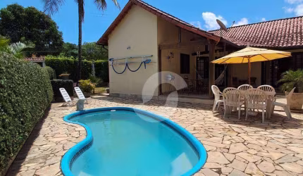 Casa com 3 dormitórios à venda, 250 m² por R$ 549.000,00 - Itapeba - Maricá/RJ