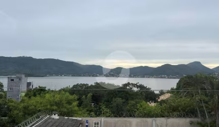 Casa com 3 dormitórios à venda, 300 m² por R$ 1.330.000,00 - Piratininga - Niterói/RJ