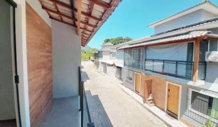 Casa com 2 dormitórios à venda, 75 m² por R$ 340.000,00 - Ponta Negra - Maricá/RJ