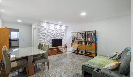 Casa com 3 dormitórios à venda, 120 m² por R$ 640.000,00 - Itaipu - Niterói/RJ