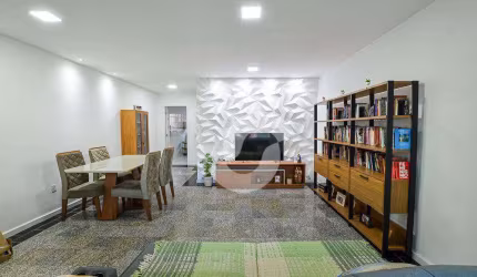Casa com 3 dormitórios à venda, 120 m² por R$ 600.000,00 - Itaipu - Niterói/RJ
