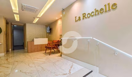 Apartamento no Miolo de Icaraí na quadra da praia. 2 quartos com vaga na Mariz e Barros - 690 mil - Icara[i