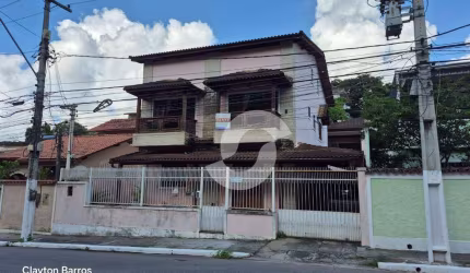 Casa com 5 dormitórios à venda, 419 m² por R$ 750.000,00 - Fonseca - Niterói/RJ
