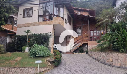 Casa à venda, 318 m² por R$ 2.500.000,00 - Piratininga - Niterói/RJ