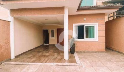 CASA DUPLEX com Energia Solar| Ar split inverter em toda casa .Aquecedor solar. Janelas com vedação acústica, 2 suítes no andar de cima+1 no térreo