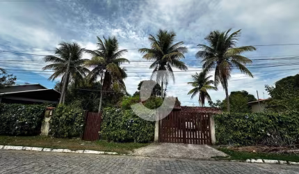 Casa com 3 dormitórios à venda, 320 m² por R$ 750.000,01 - Piratininga - Niterói/RJ