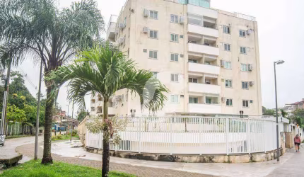 Apartamento com 3 dormitórios à venda, 74 m² - Pendotiba - Niterói/RJ