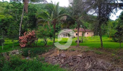 Sítio com 5 dormitórios à venda, 190000 m² por R$ 750.000,00 - Pitangas - Tanguá/RJ