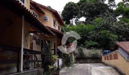 Casa com 2 dormitórios à venda, 76 m² por R$ 245.000,00 - Santa Bárbara - Niterói/RJ