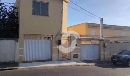 Casa com 3 quartos, suíte e garagem coberta