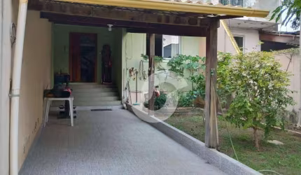 Casa com 3 dormitórios à venda, 136 m² por R$ 490.000,00 - Piratininga - Niterói/RJ
