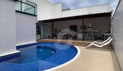 Casa com 4 dormitórios à venda, 300 m² por R$ 1.520.000,00 - Badu - Niterói/RJ