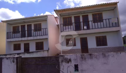 Casa residencial duplex com 2 dormitórios à venda, 85 m² por R$ 170.000 - Retiro São Joaquim - Itaboraí/RJ
