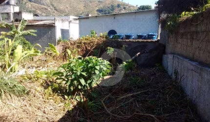 Terreno à venda na Rua Mário Joaquim Santana, 38, São Francisco, Niterói, 675 m2 por R$ 300.000