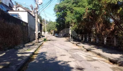 Amplo terreno em São Francisco