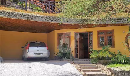 Casa com 4 dormitórios à venda, 344 m² por R$ 2.590.000,00 - Piratininga - Niterói/RJ