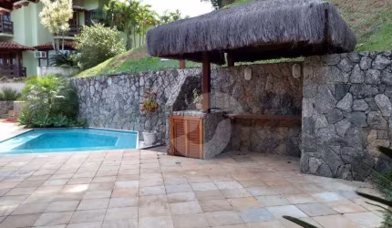 Casa com 4 dormitórios à venda, 344 m² por R$ 2.590.000,00 - Piratininga - Niterói/RJ