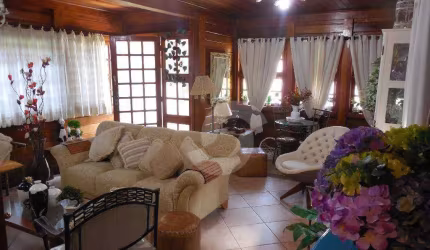 Casa com 4 quartos à venda na Rua Vereador Agostinho de Paula Santos, 474, Piratininga, Niterói, 178 m2 por R$ 710.000