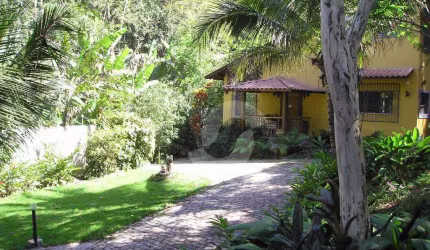 Casa com 5 dormitórios à venda, 270 m² por R$ 1.580.000,00 - Serra Grande - Niterói/RJ