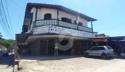 Casas e Lojas à venda, 500 m² por R$ 2.000.000 - Itaipu - Niterói/RJ
