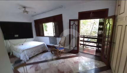 Casa com 5 dormitórios à venda, 367 m² por R$ 1.639.184,00 - São Francisco - Niterói/RJ