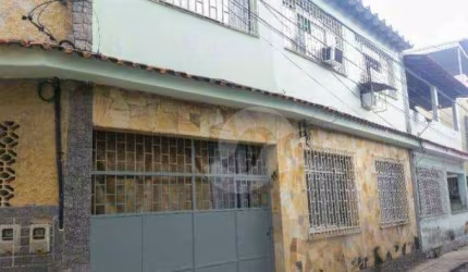 Casa com 5 dormitórios à venda, 240 m² por R$ 350.000 - Fonseca - Niterói/RJ