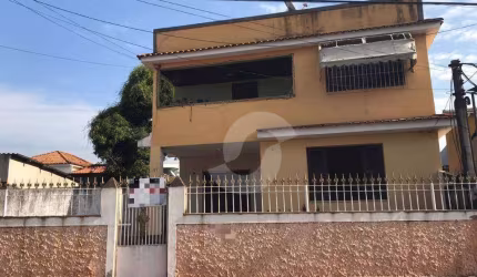 Casa à venda, 135 m² por R$ 280.000,00 - Centro - São Gonçalo/RJ
