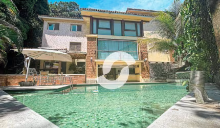 Casa com 4 dormitórios à venda, 540 m² por R$ 4.000.000,00 - São Francisco - Niterói/RJ
