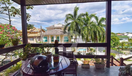 Casa com 4 dormitórios à venda, 450 m² por R$ 960.000,00 - Camboinhas - Niterói/RJ