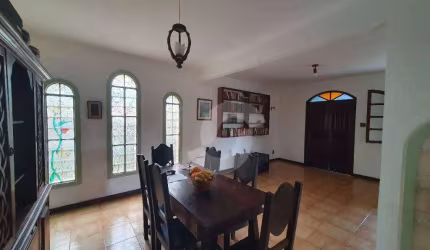 Casa Linear no Maralegre com 5 dorm. por R$ 820.000 - Piratininga - Niterói/RJ
