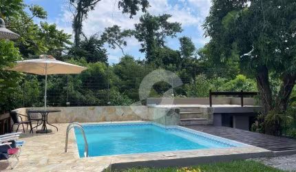 Casa à venda, 350 m² por R$ 1.200.000,00 - Pendotiba - Niterói/RJ