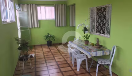 Casa com 2 dormitórios à venda, 152 m² por R$ 290.000,00 - Parada 40 - São Gonçalo/RJ