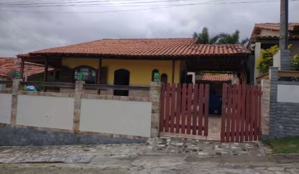 Casa com 3 dormitórios à venda, 102 m² por R$ 400.000,00 - Ponta Negra - Maricá/RJ