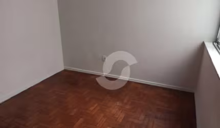 Apartamento com 1 dormitório à venda, 50 m² por R$ 190.000,00 - Centro - Niterói/RJ