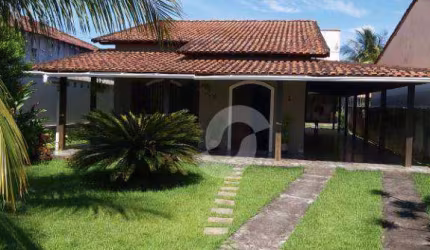 Casa à venda, 229 m² por R$ 600.000,00 - Praia de Itaipuaçu (Itaipuaçu) - Maricá/RJ
