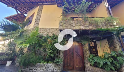 Casa à venda, 608 m² por R$ 1.600.000,00 - São Francisco - Niterói/RJ