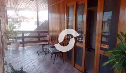 Casa com 2 dormitórios à venda, 140 m² por R$ 230.000,00 - Lagoinha - São Gonçalo/RJ