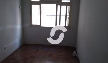 Apartamento com 1 dormitório à venda, 45 m² por R$ 230.000,00 - Centro - Niterói/RJ